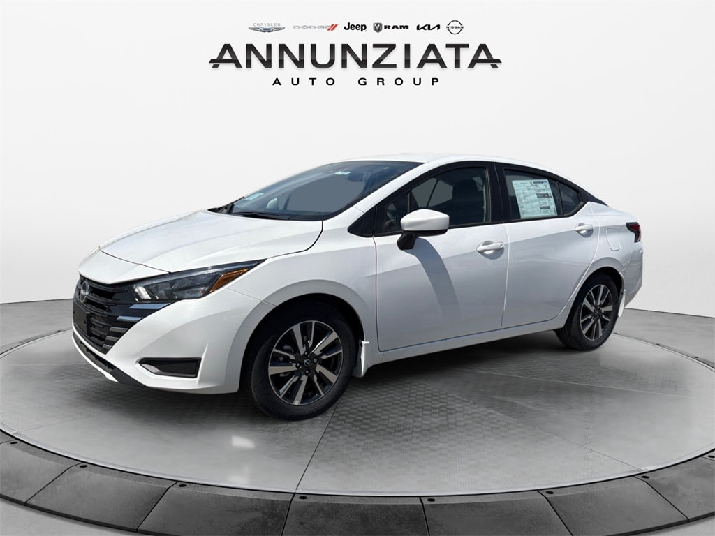 2025 Nissan Versa Sedan 