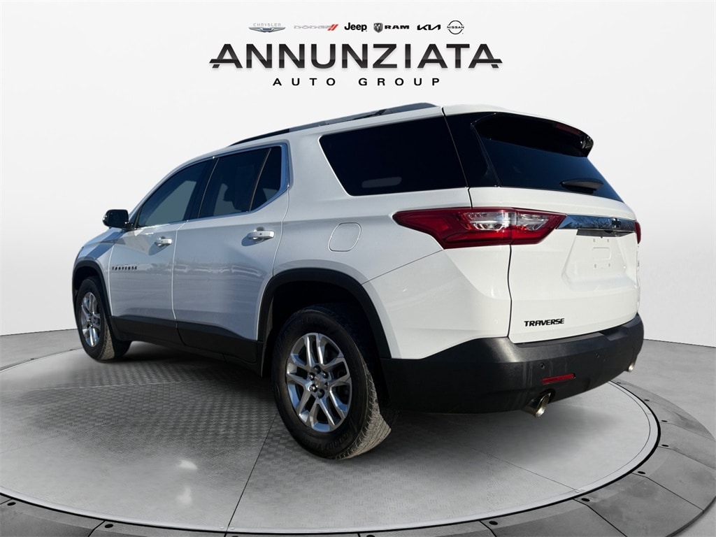 Used 2018 Chevrolet Traverse LT Cloth w/1LT SUV