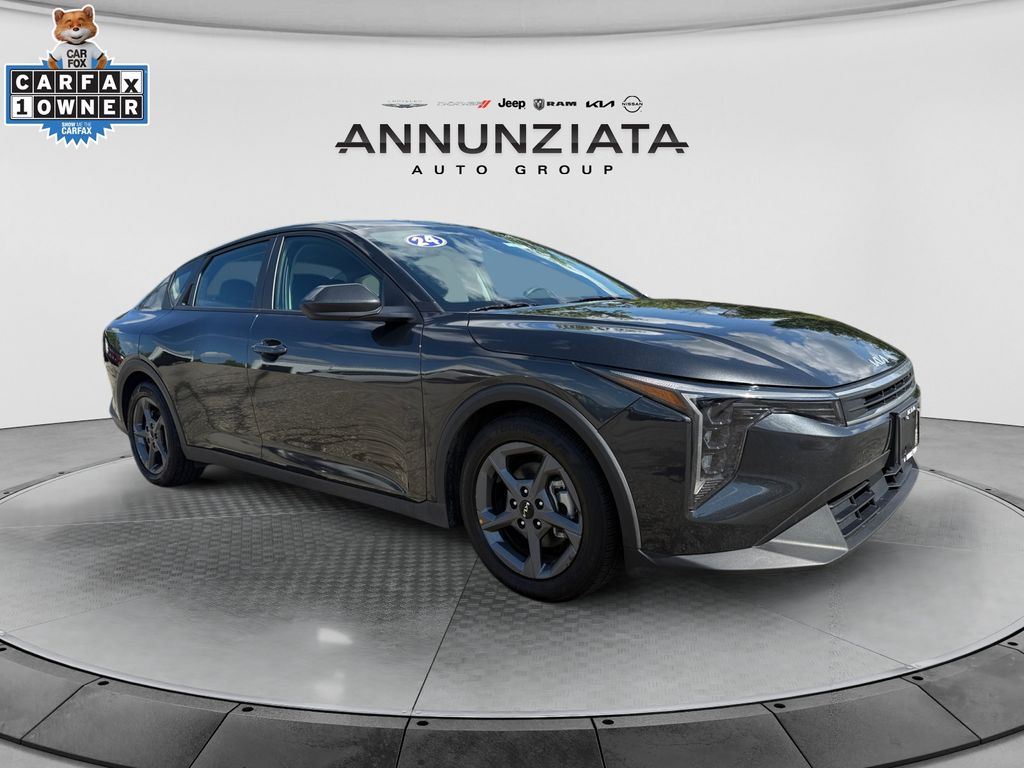 2025 Kia K4 LXS - Photo 7