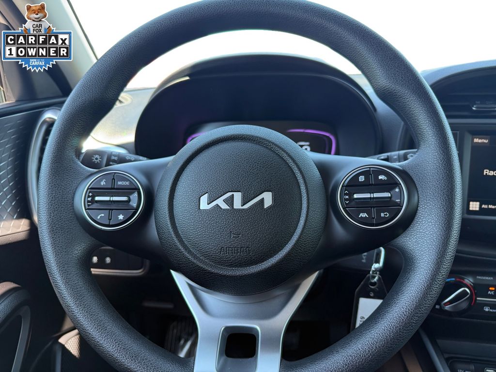 2025 Kia Soul LX - Photo 12