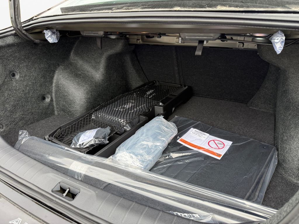 2025 Nissan Altima SV - Photo 18