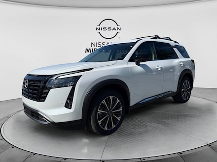 2026 Nissan Pathfinder Platinum SUV