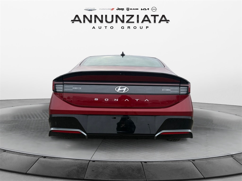 Used 2024 Hyundai Sonata SEL Sedan