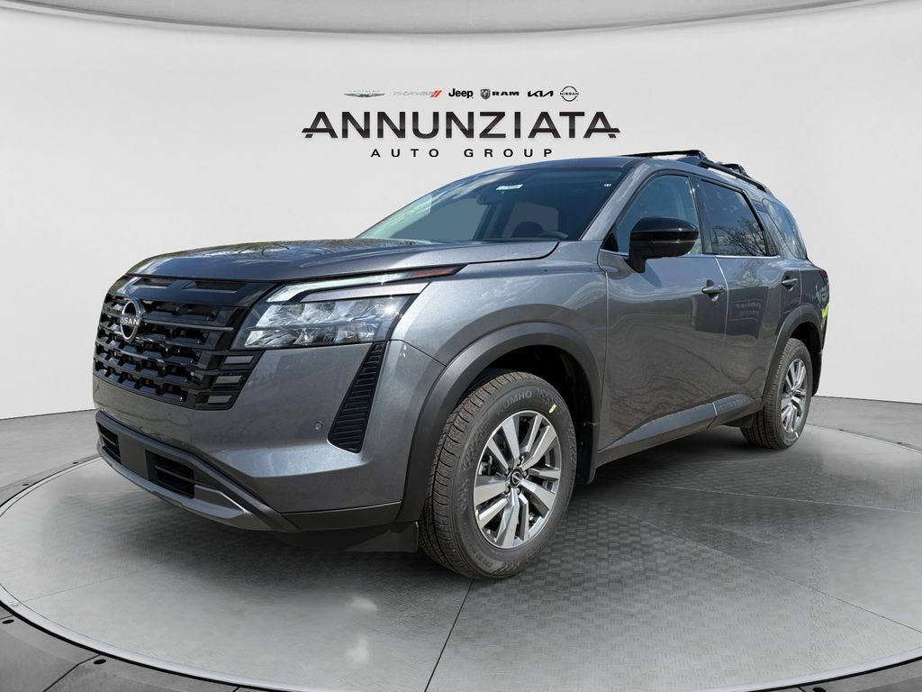 2026 Nissan Pathfinder SL 4WD's photo
