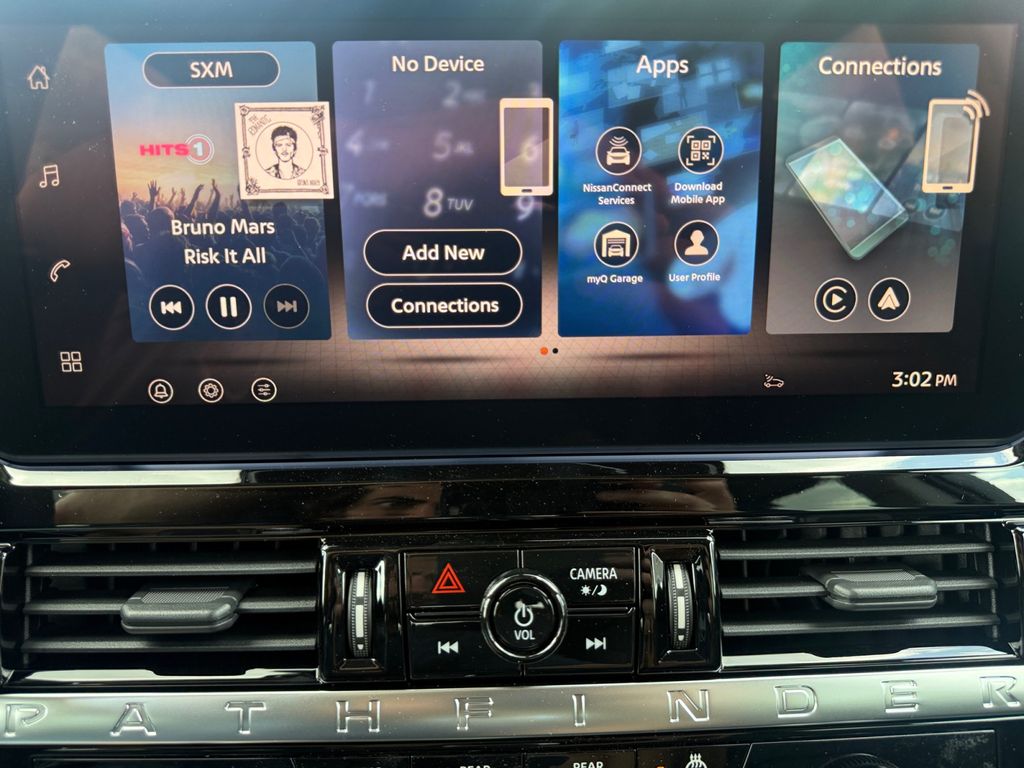 2026 Nissan Pathfinder Platinum 4WD's photo