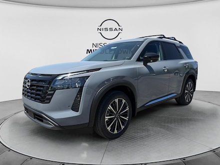 2026 Nissan Pathfinder Platinum SUV