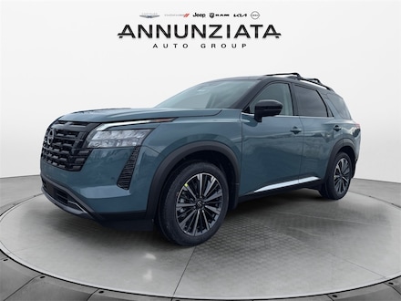 2026 Nissan Pathfinder Platinum SUV