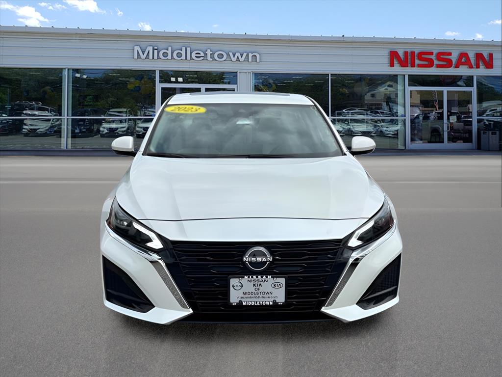 Used 2023 Nissan Altima SL with VIN 1N4BL4EV8PN372801 for sale in New Hampton, NY