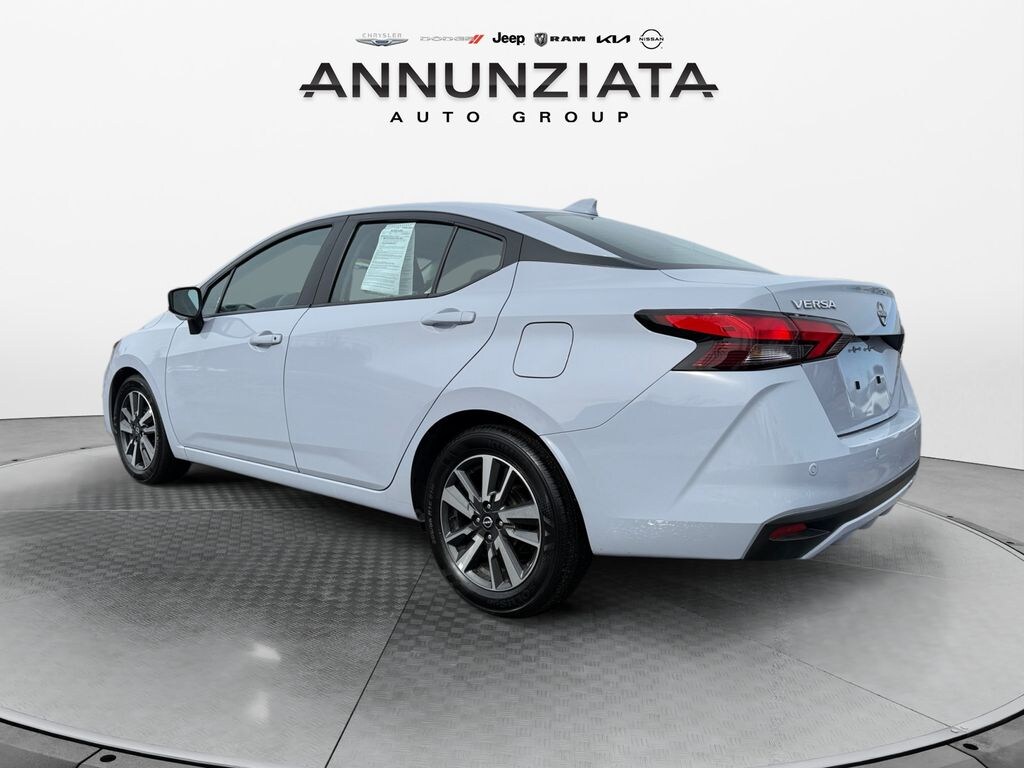 Certified 2025 Nissan Versa 1.6 SV Sedan