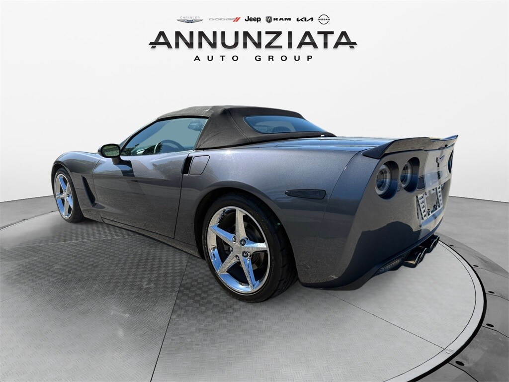 2012 Chevrolet Corvette 1LT Convertible photo 3