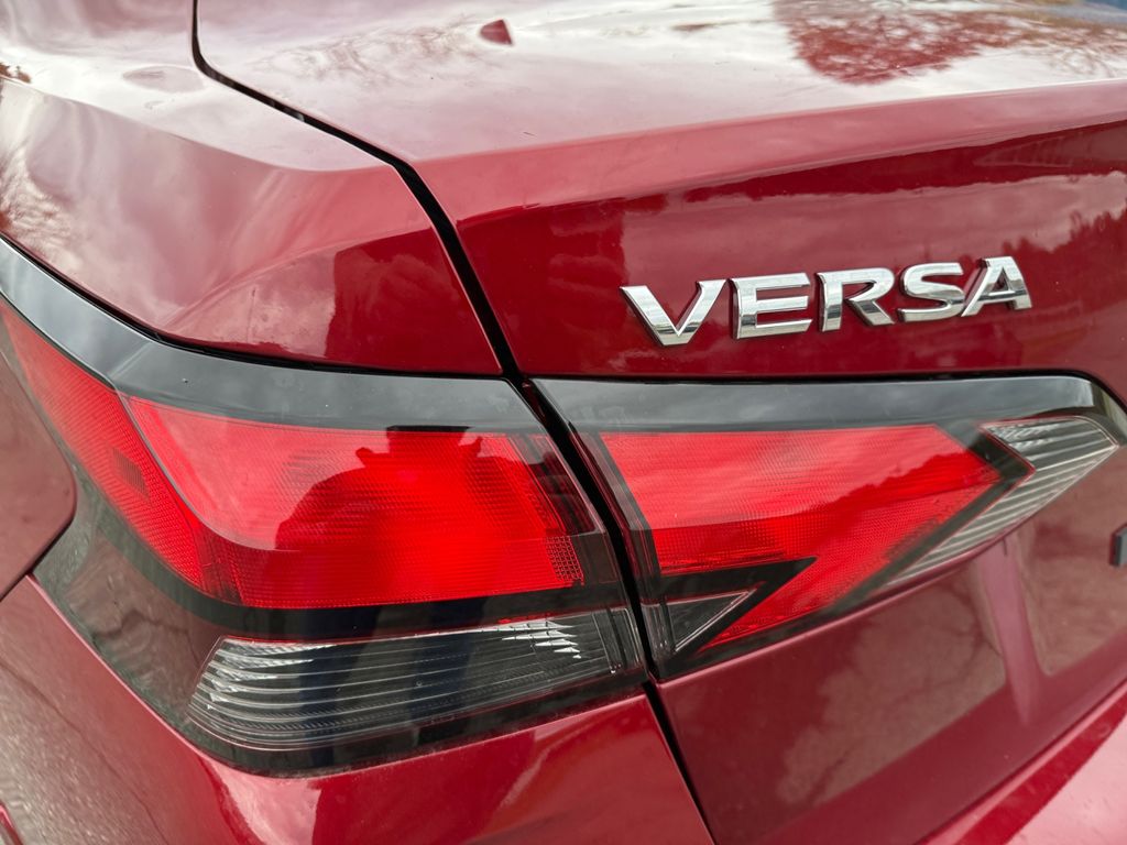 2025 Nissan Versa Sedan SV - Photo 18
