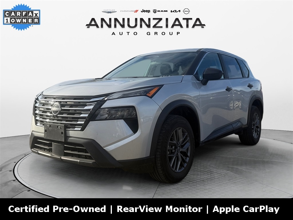 2024 Nissan Rogue S's photo