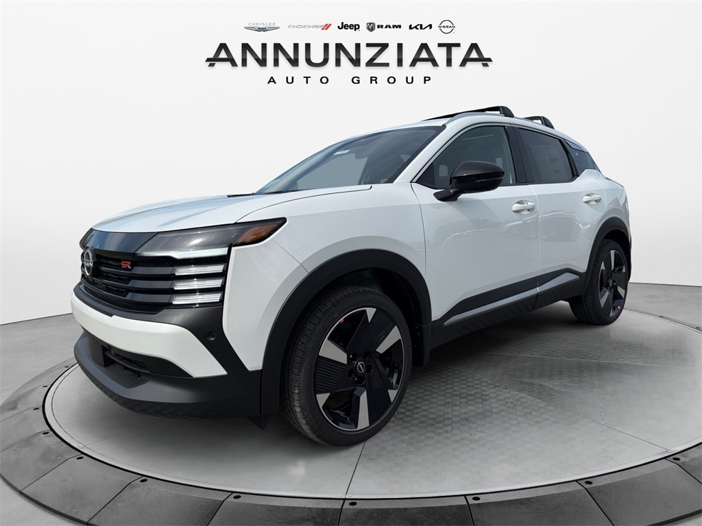 2026 Nissan KICKS SR AWD's photo