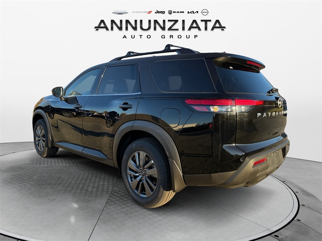 New 2025 Nissan Pathfinder SV SUV