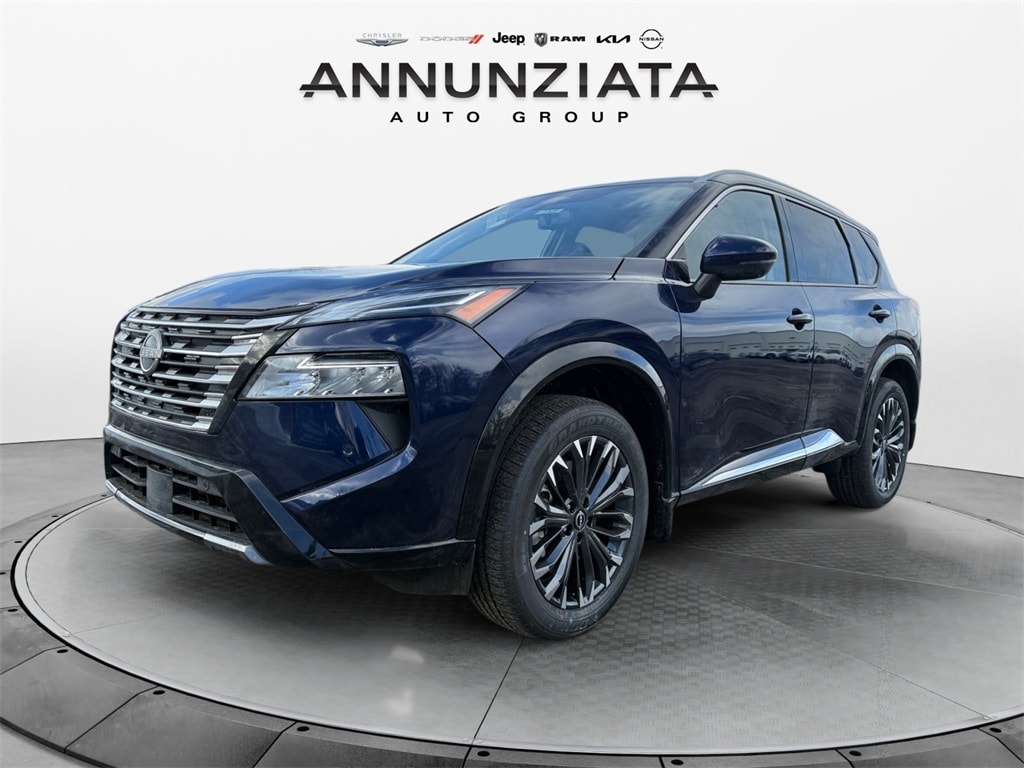 2026 Nissan Rogue Platinum's photo