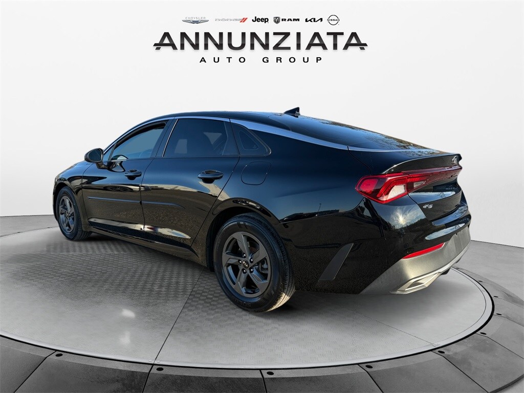 2021 Kia K5 LX photo 3