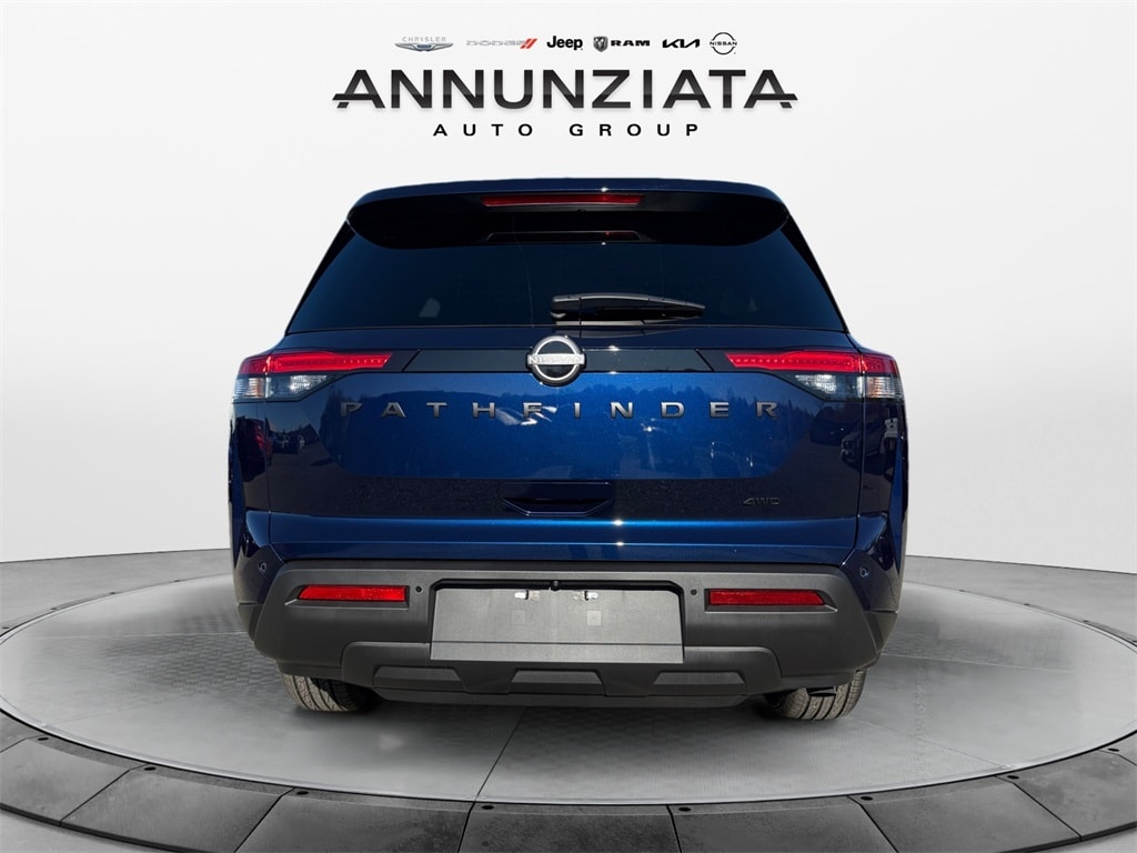 New 2025 Nissan Pathfinder SV SUV