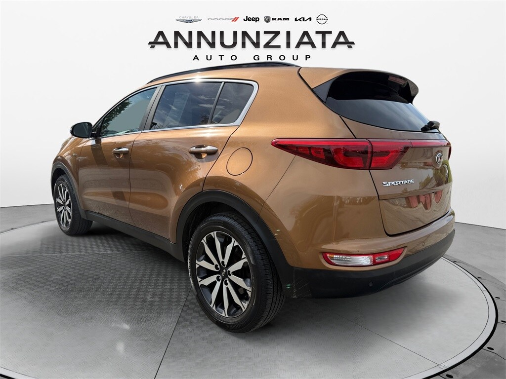 2019 Kia Sportage EX photo 3