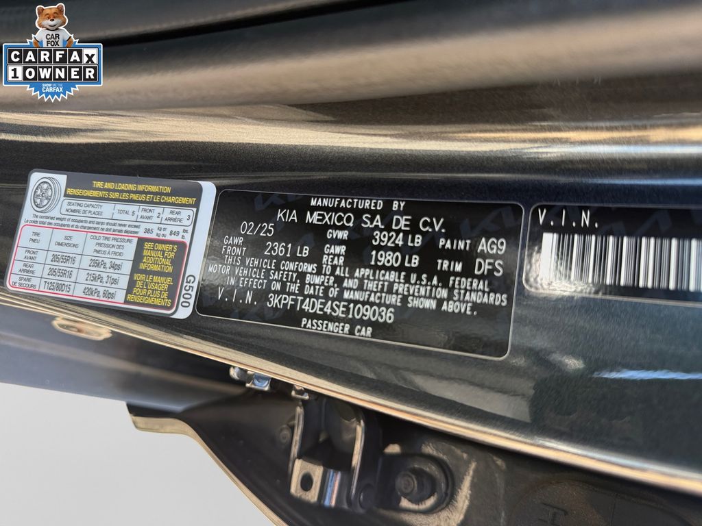 2025 Kia K4 LXS - Photo 31