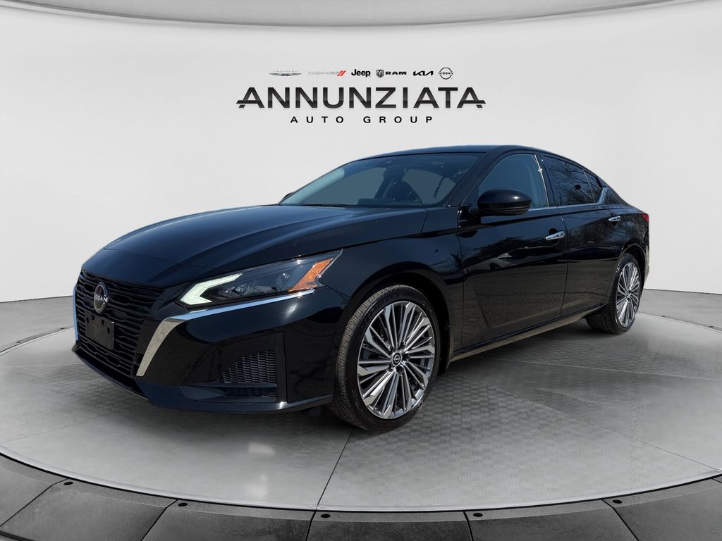 2023 Nissan Altima SL