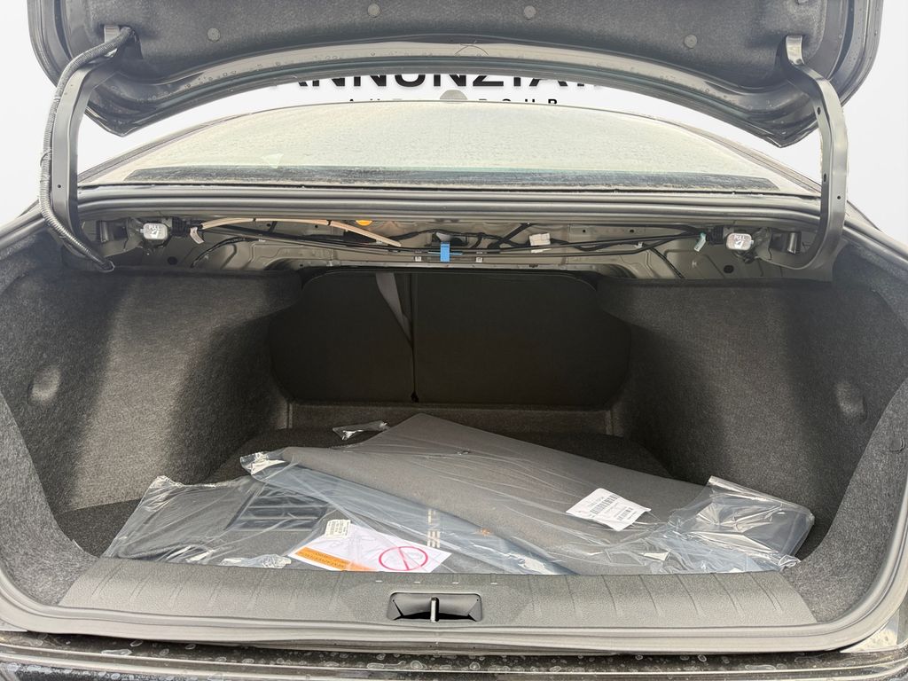 2026 Nissan Sentra SV - Photo 18