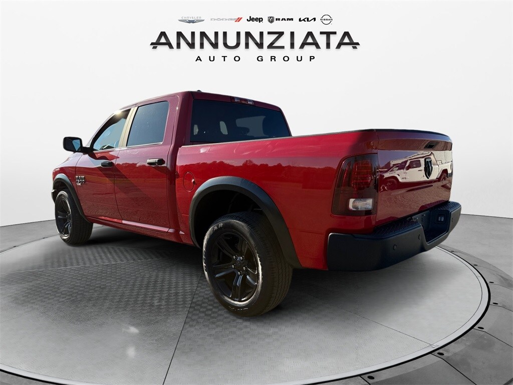 2024 Ram 1500 Classic SLT photo 3