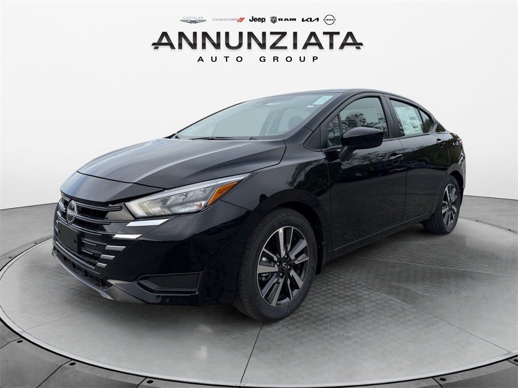 New 2025 Nissan Versa 1.6 SV Sedan