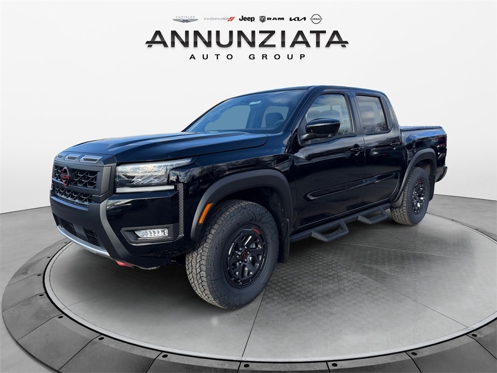 2026 Nissan Frontier PRO-4X's photo