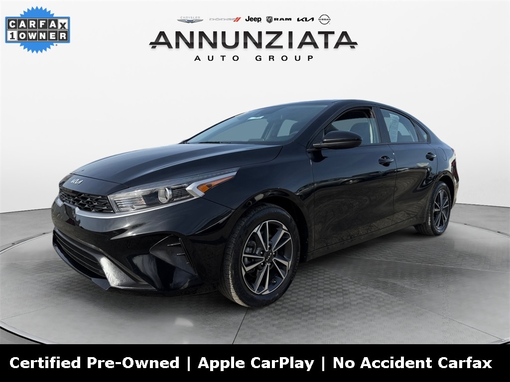 2023 Kia Forte LXS's photo