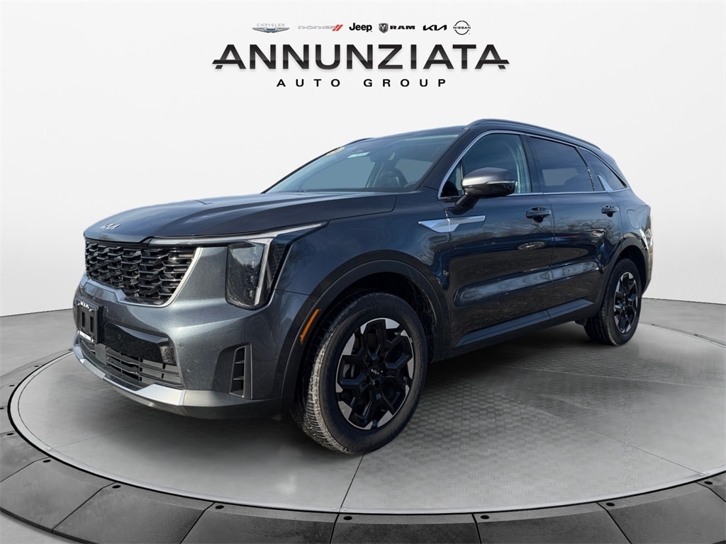 2024 Kia Sorento S's photo