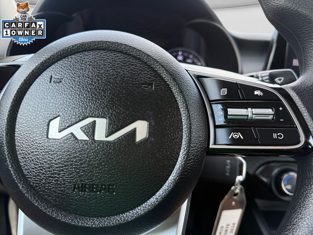 2024 Kia Forte LXS - Photo 26