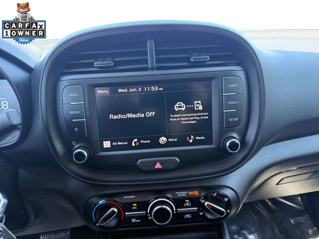 2025 Kia Soul LX - Photo 11