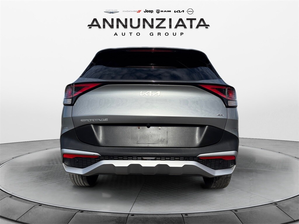 2023 Kia Sportage LX photo 4