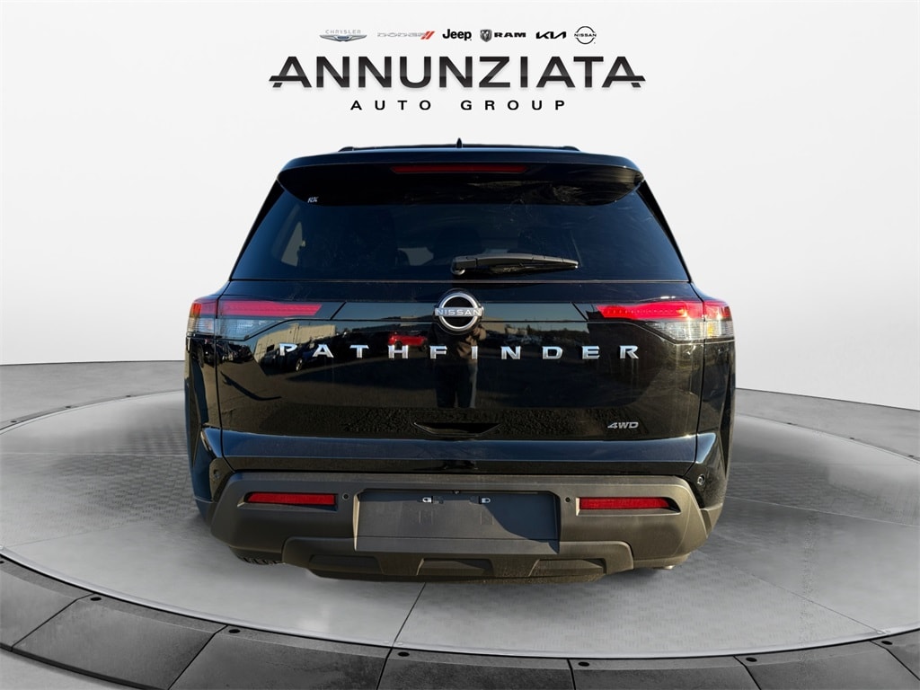 New 2025 Nissan Pathfinder SV SUV