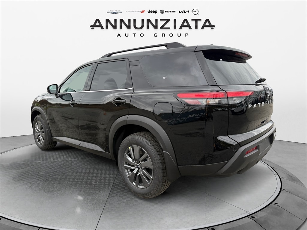 New 2025 Nissan Pathfinder SV SUV