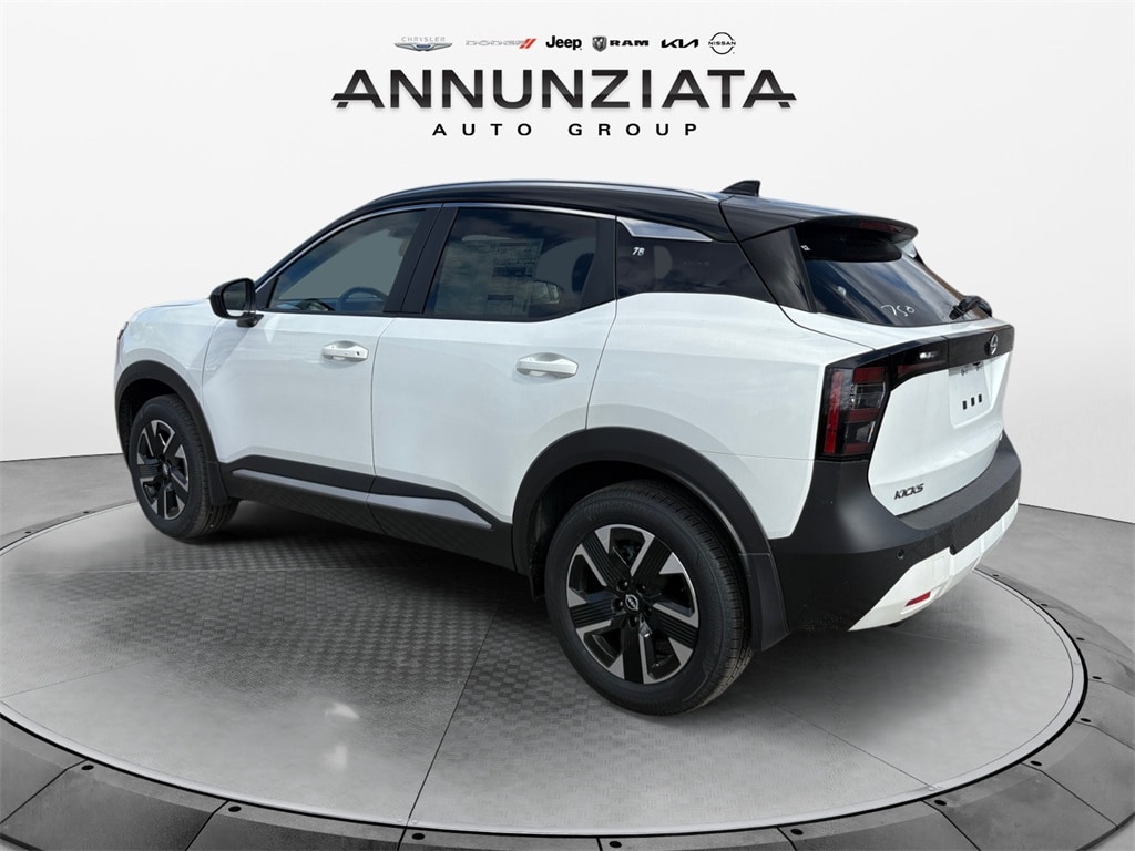 New 2026 Nissan Kicks SV SUV