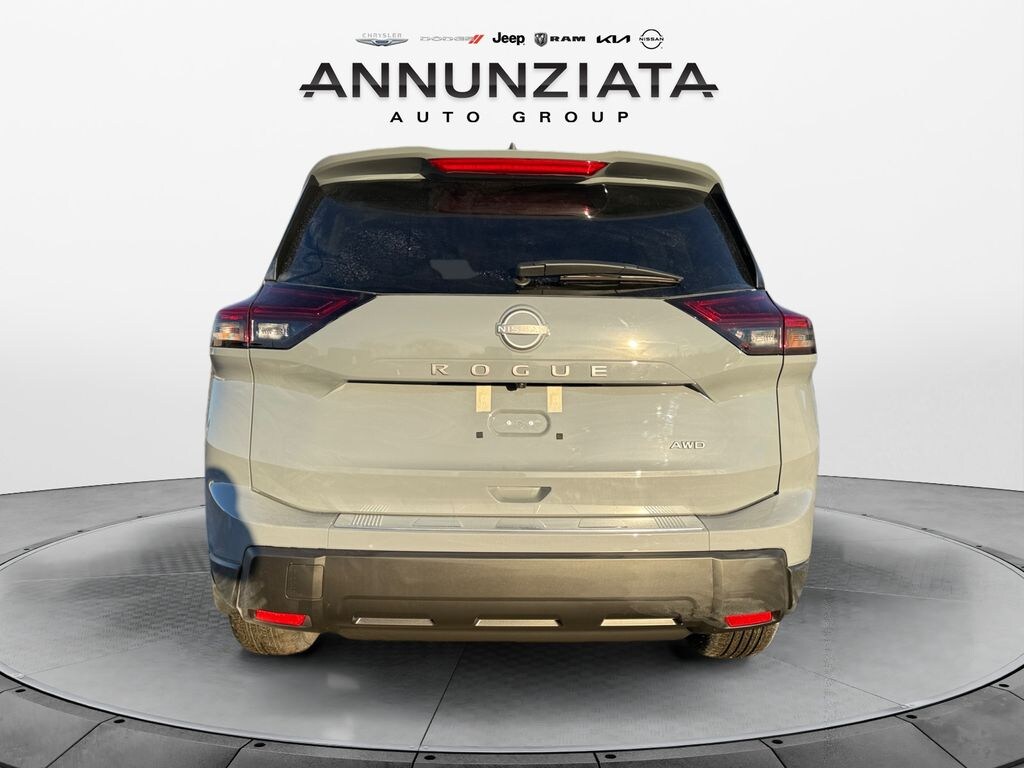 New 2026 Nissan Rogue SV SUV