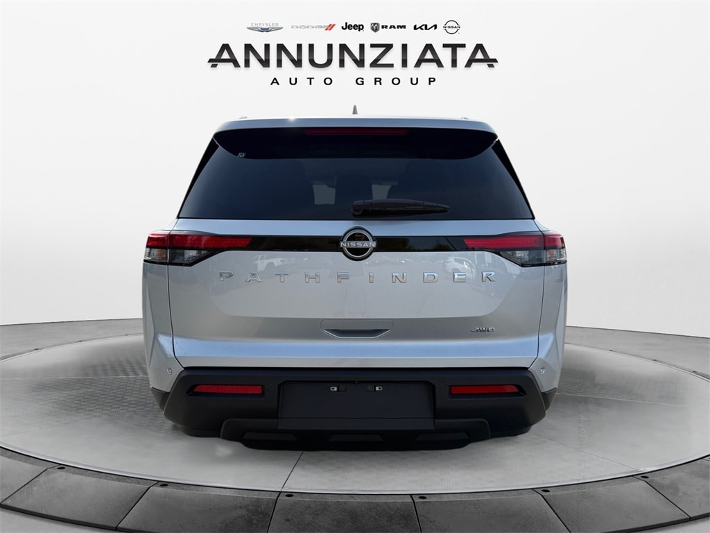 New 2025 Nissan Pathfinder SV SUV