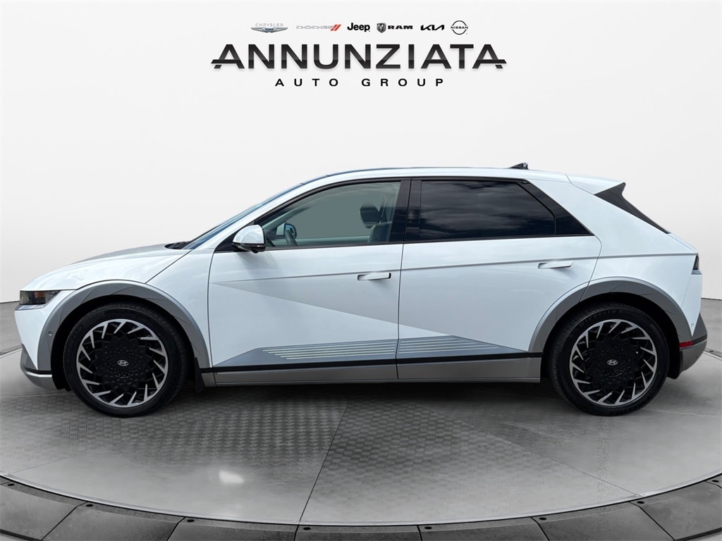 Used 2022 Hyundai IONIQ 5 Limited with VIN KM8KRDAFXNU081089 for sale in New Hampton, NY