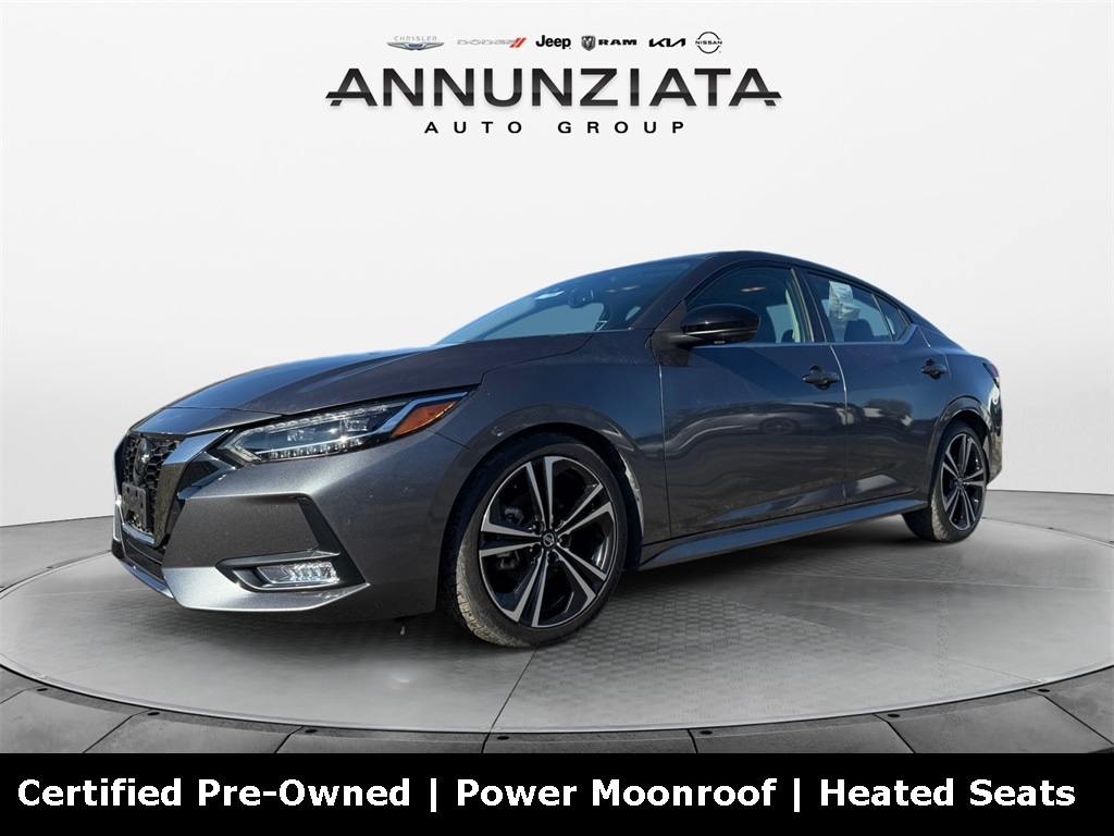 2021 Nissan Sentra SR's photo