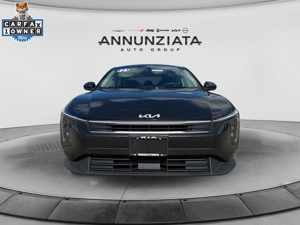 2025 Kia K4 LXS - Photo 8
