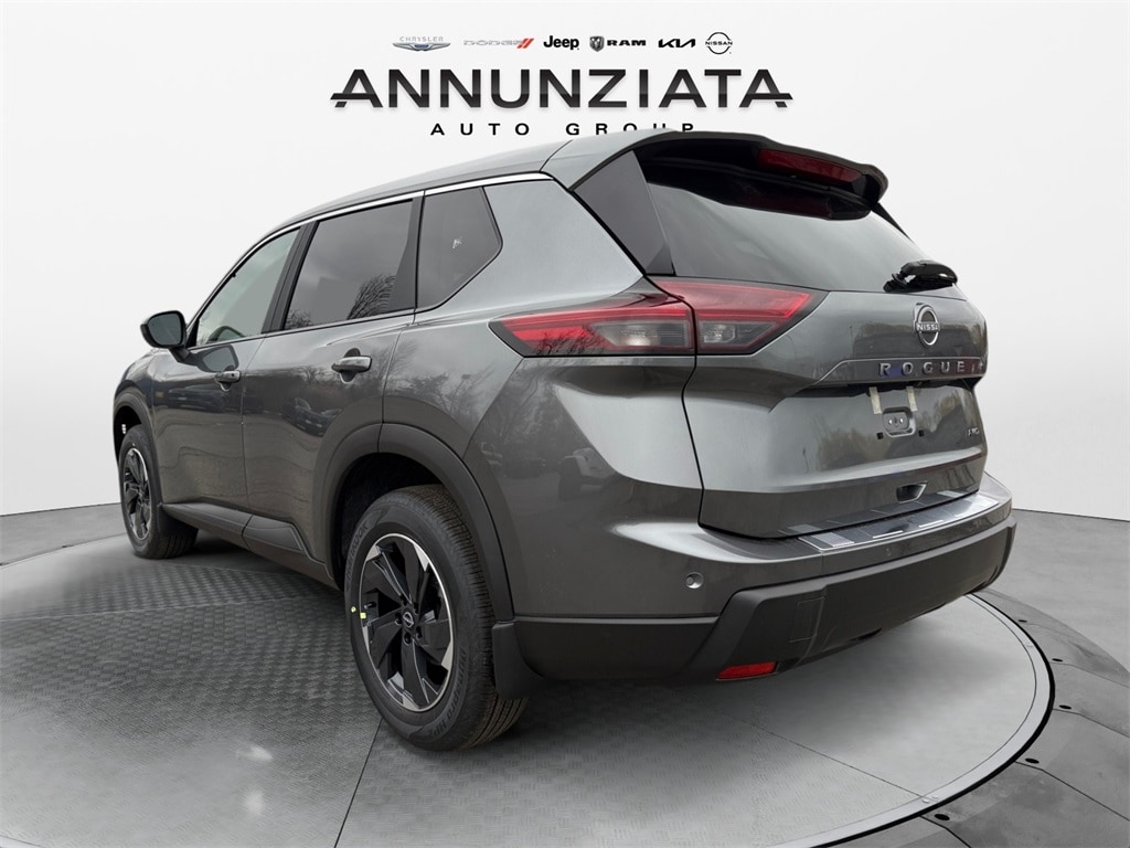 New 2026 Nissan Rogue SV SUV