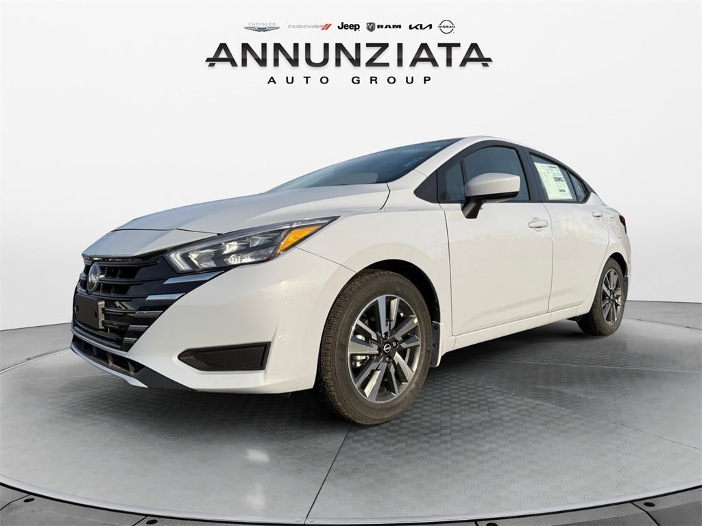 2025 Nissan Versa Sedan SV's photo