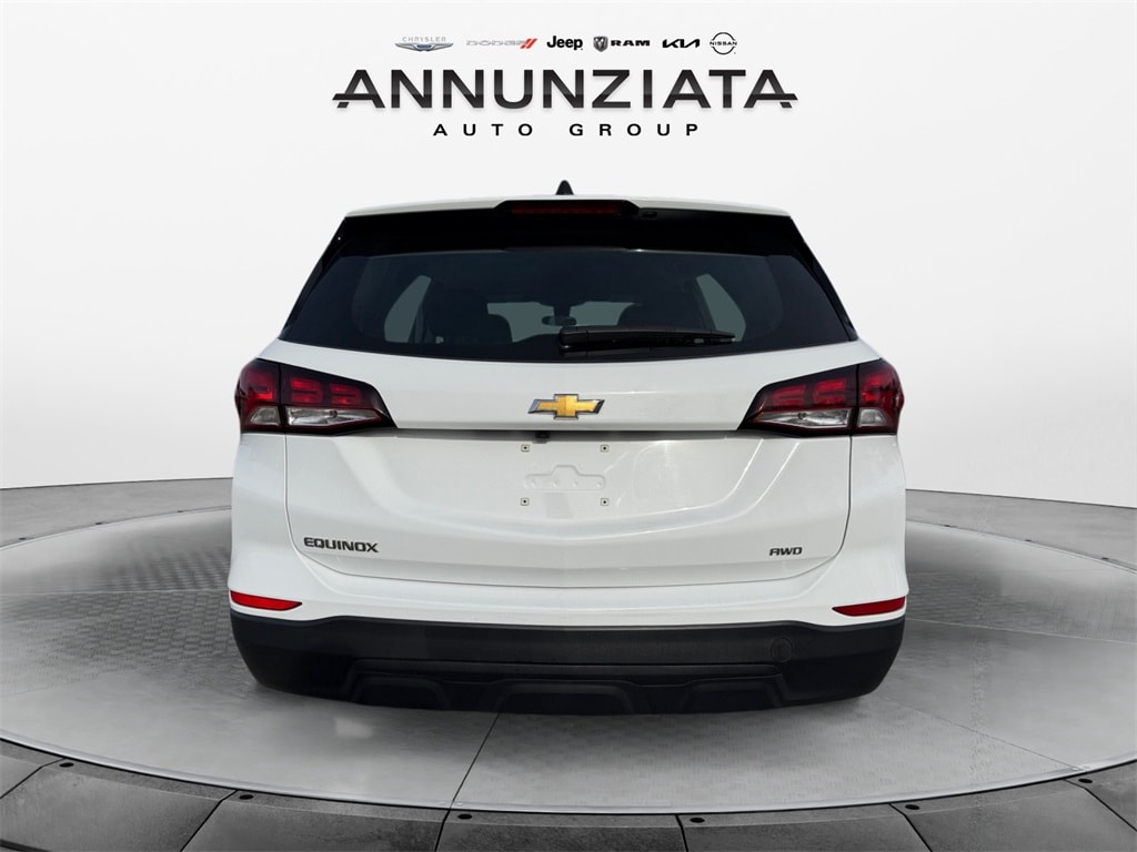 Used 2023 Chevrolet Equinox LS w/1LS SUV