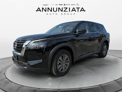2025 Nissan Pathfinder S SUV