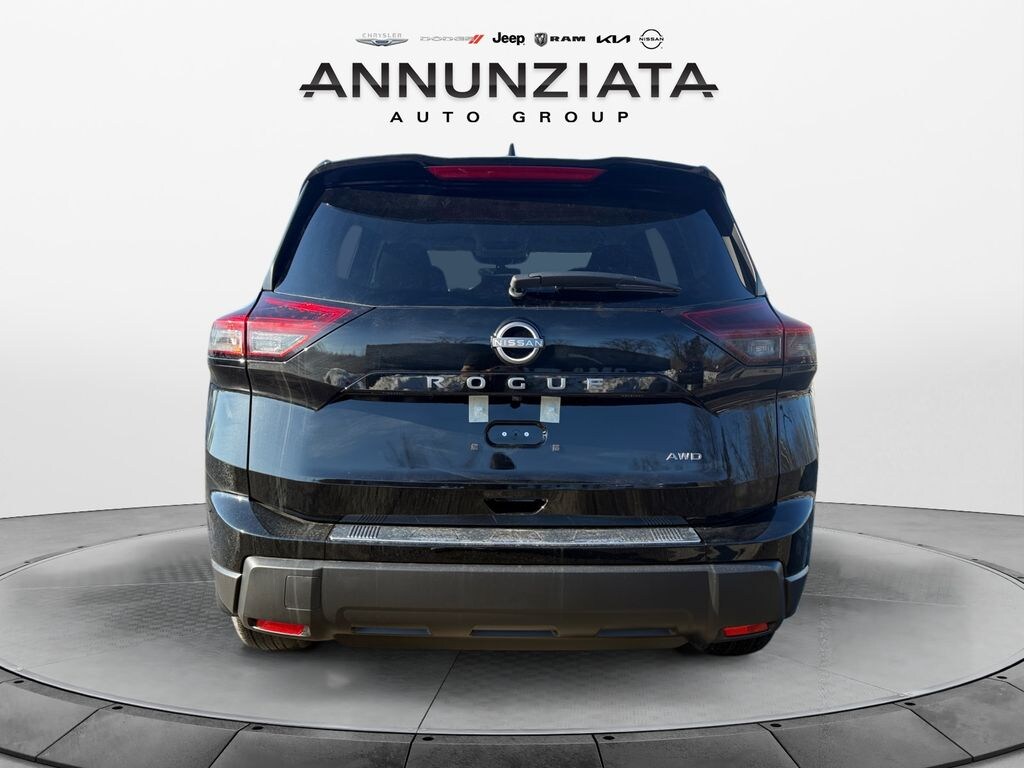 New 2026 Nissan Rogue SV SUV