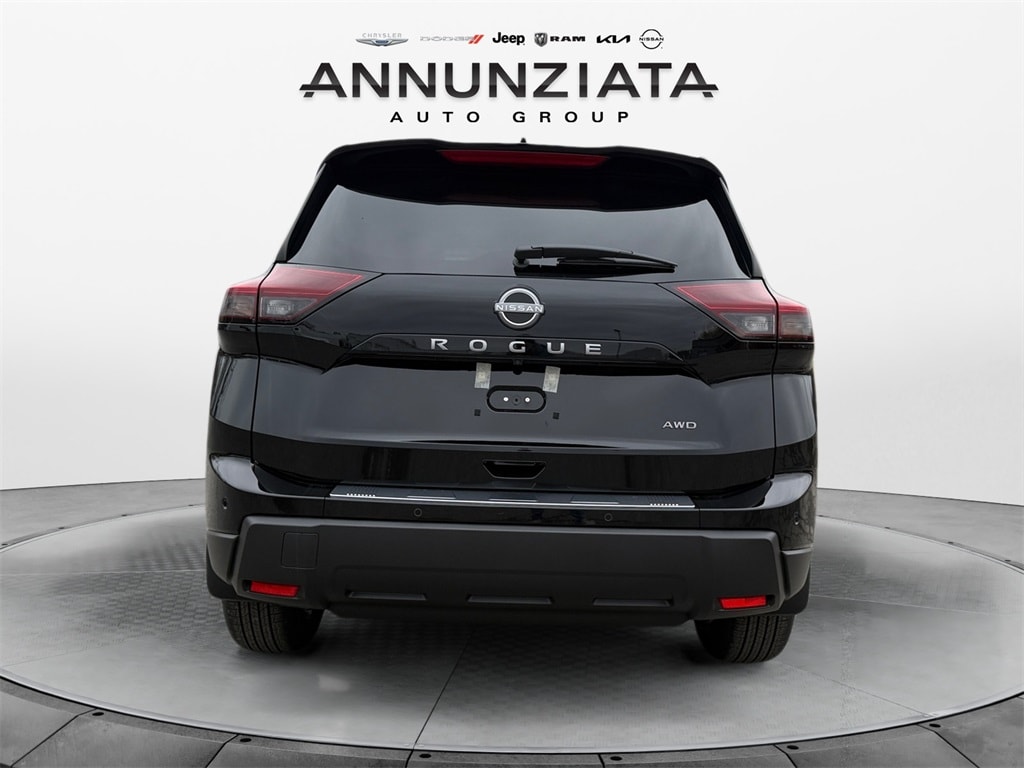 New 2026 Nissan Rogue SV SUV