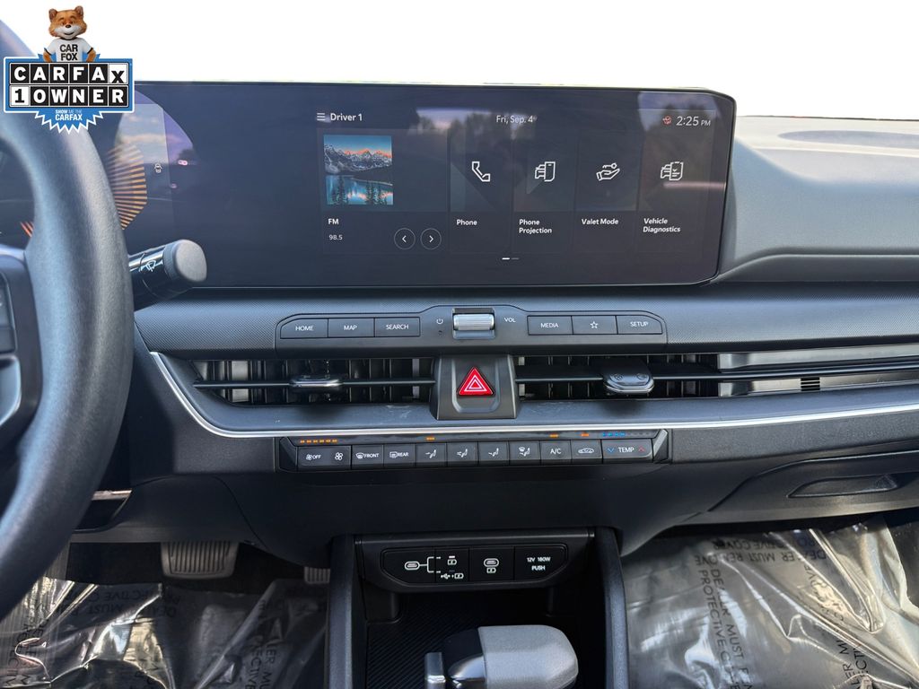 2025 Kia K4 LXS - Photo 11
