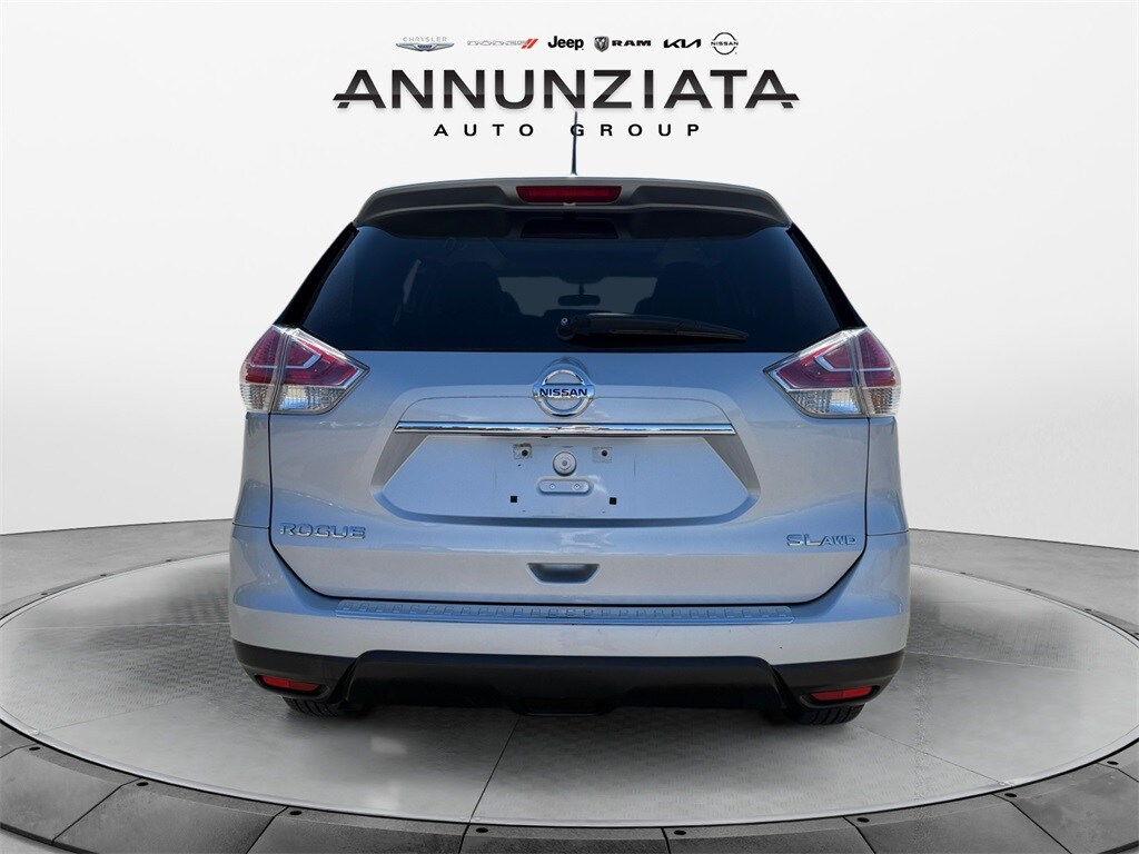 2016 Nissan Rogue SL photo 4