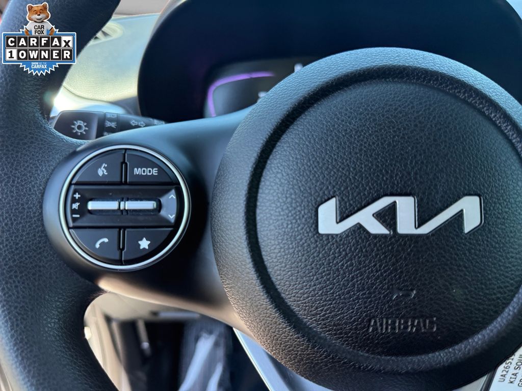 2025 Kia Soul LX - Photo 26